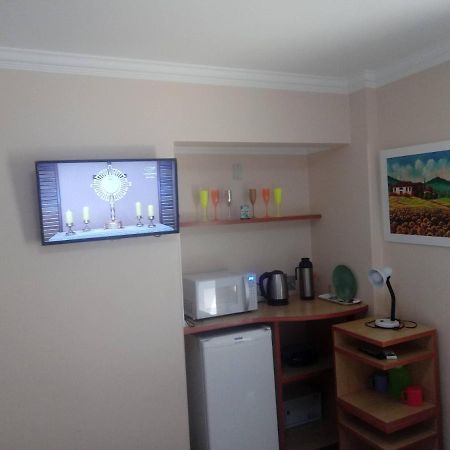 Venha restaurar suas energias e relaxar nas águas quentes DiRoma te espera!!! Appartamento Rio Quente Esterno foto