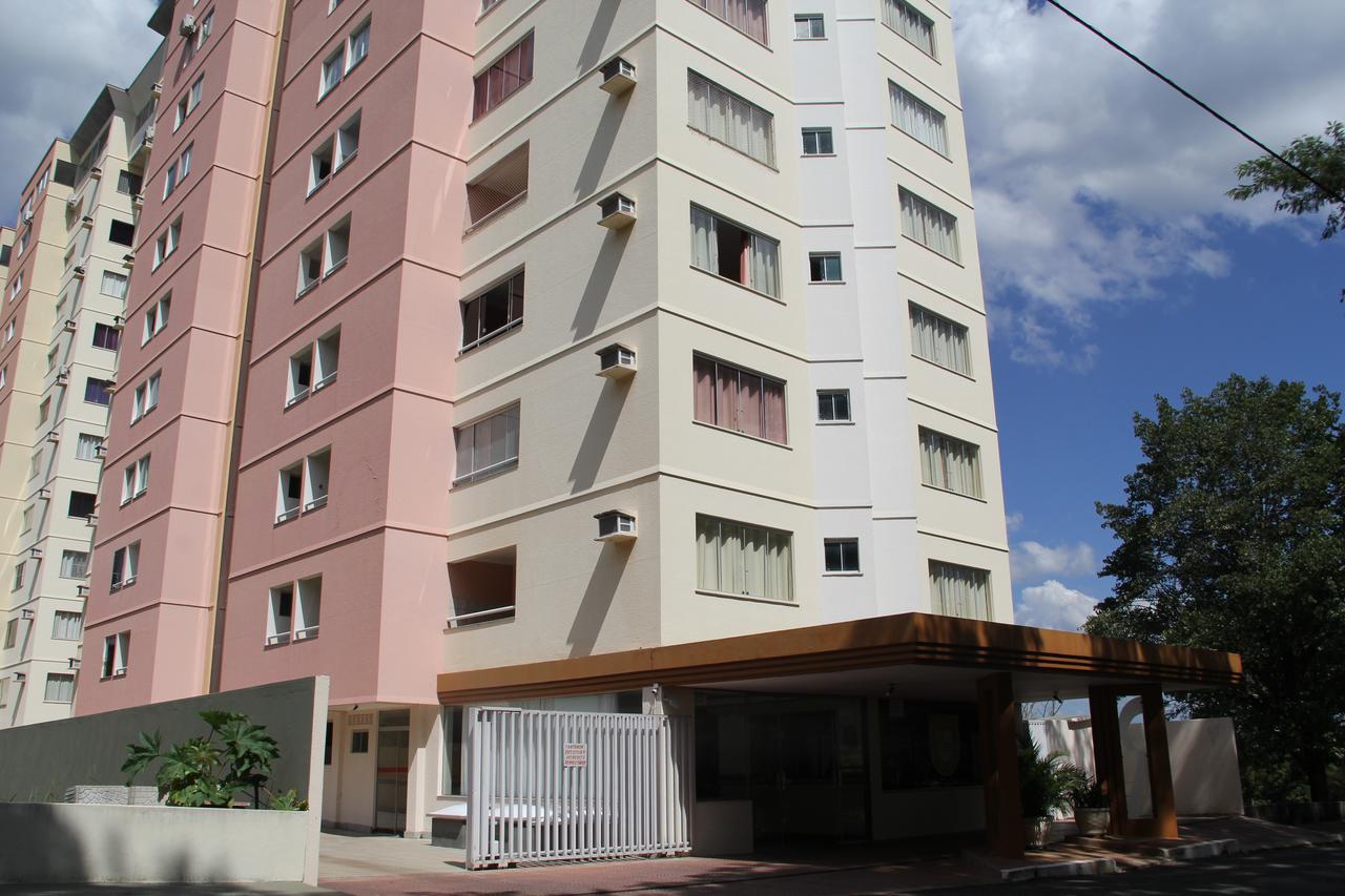 Venha restaurar suas energias e relaxar nas águas quentes DiRoma te espera!!! Appartamento Rio Quente Esterno foto